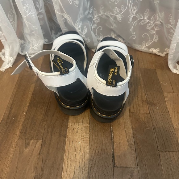 Doc Martens Blair’s Hydro Leather Strap Sandal - Picture 4 of 4